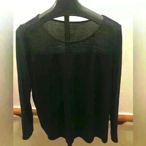 Lightweight Black‎ Top
